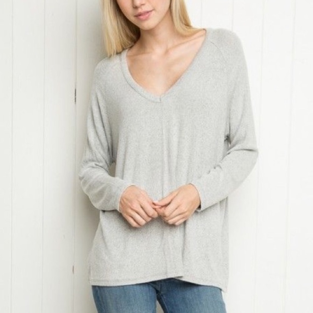 Brandy Melville V Neck Sweater
